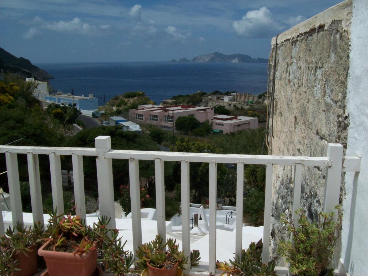 Casadelpino Residence La Piana Ponza Room photo